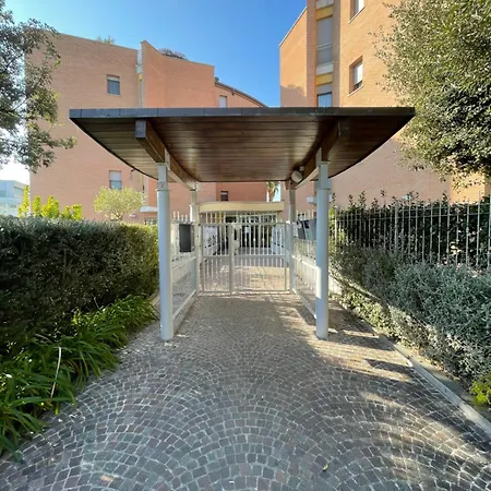 Et - Tra Citta E Mare * Porto Recanati